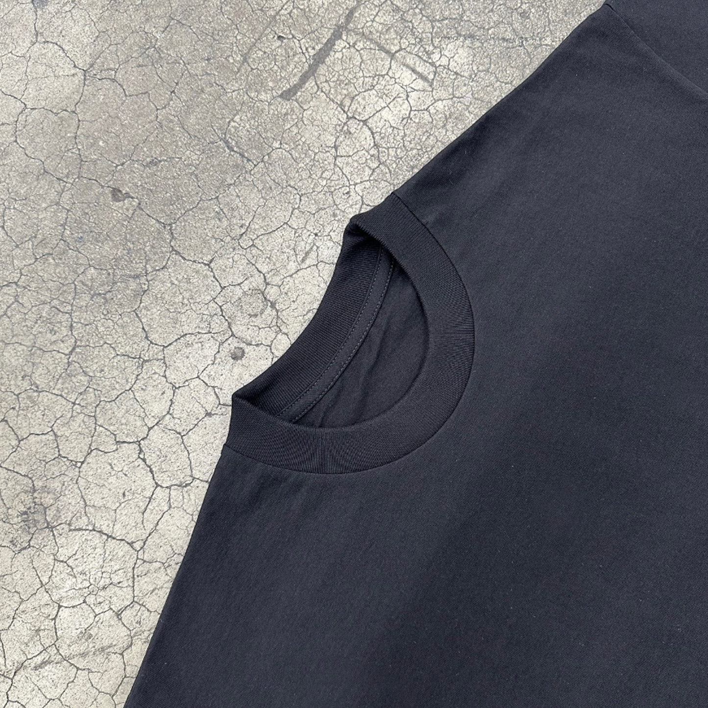 CLEAN | BASIC REGULAR FIT in "JET BLACK"